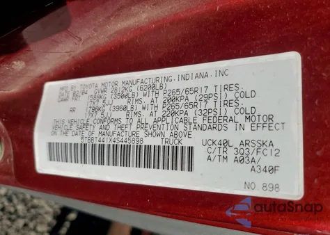 2004 Toyota Tundra Access Cab Sr5 z USA, uszkodzony, nr VIN 5TBBT441X4S445898